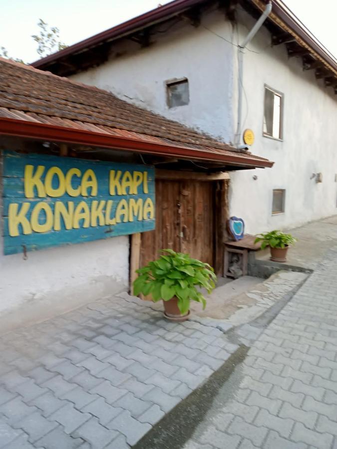 Salda Goelue Koca Kapi Konaklama Yesilova  ภายนอก รูปภาพ